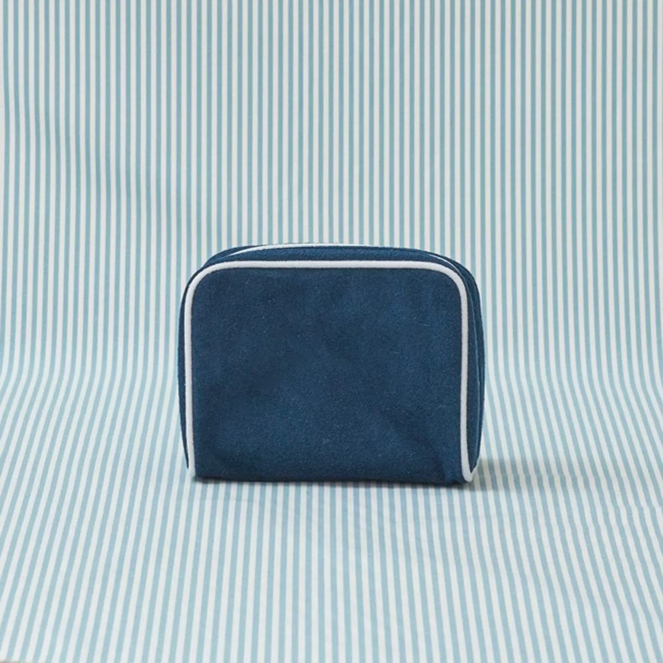 Small Signature Toiletry Bag