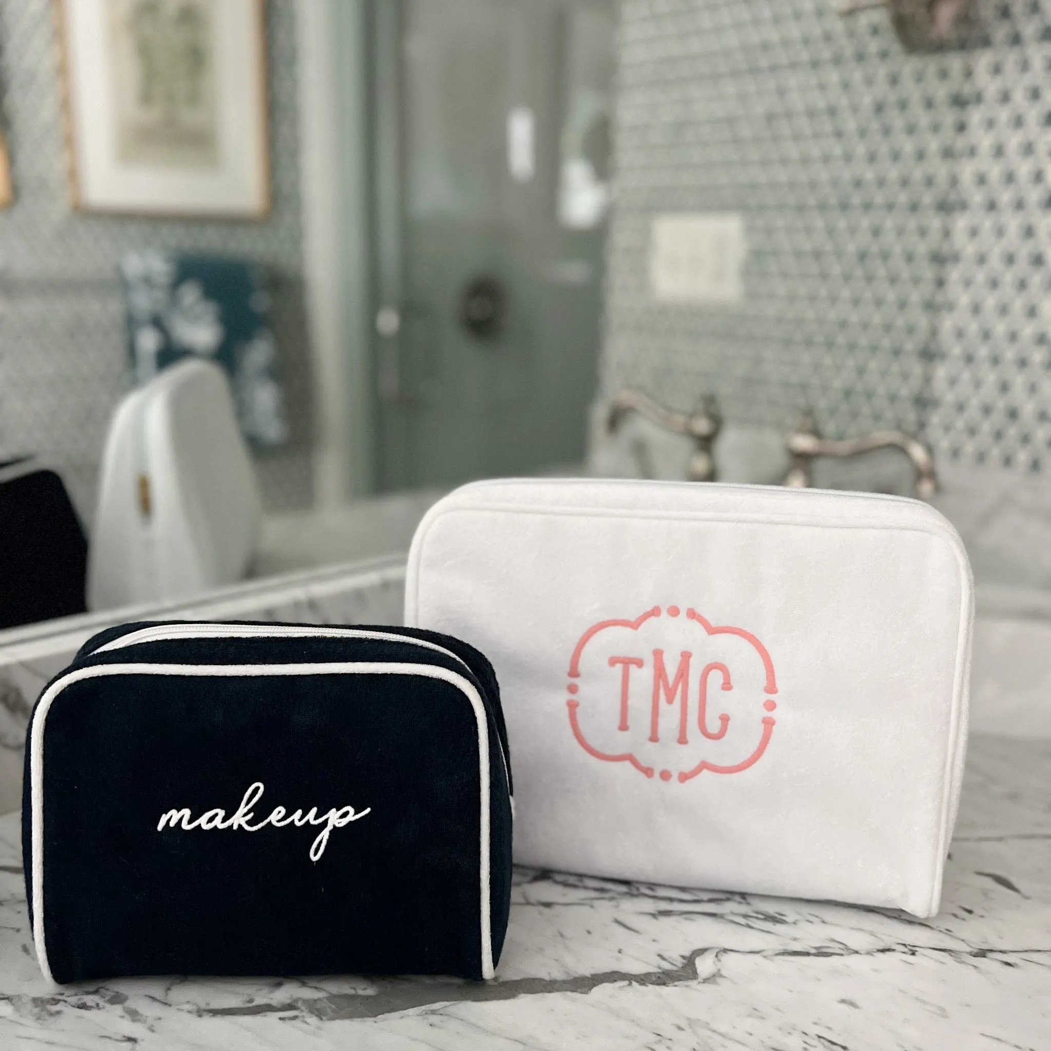 Small Signature Toiletry Bag