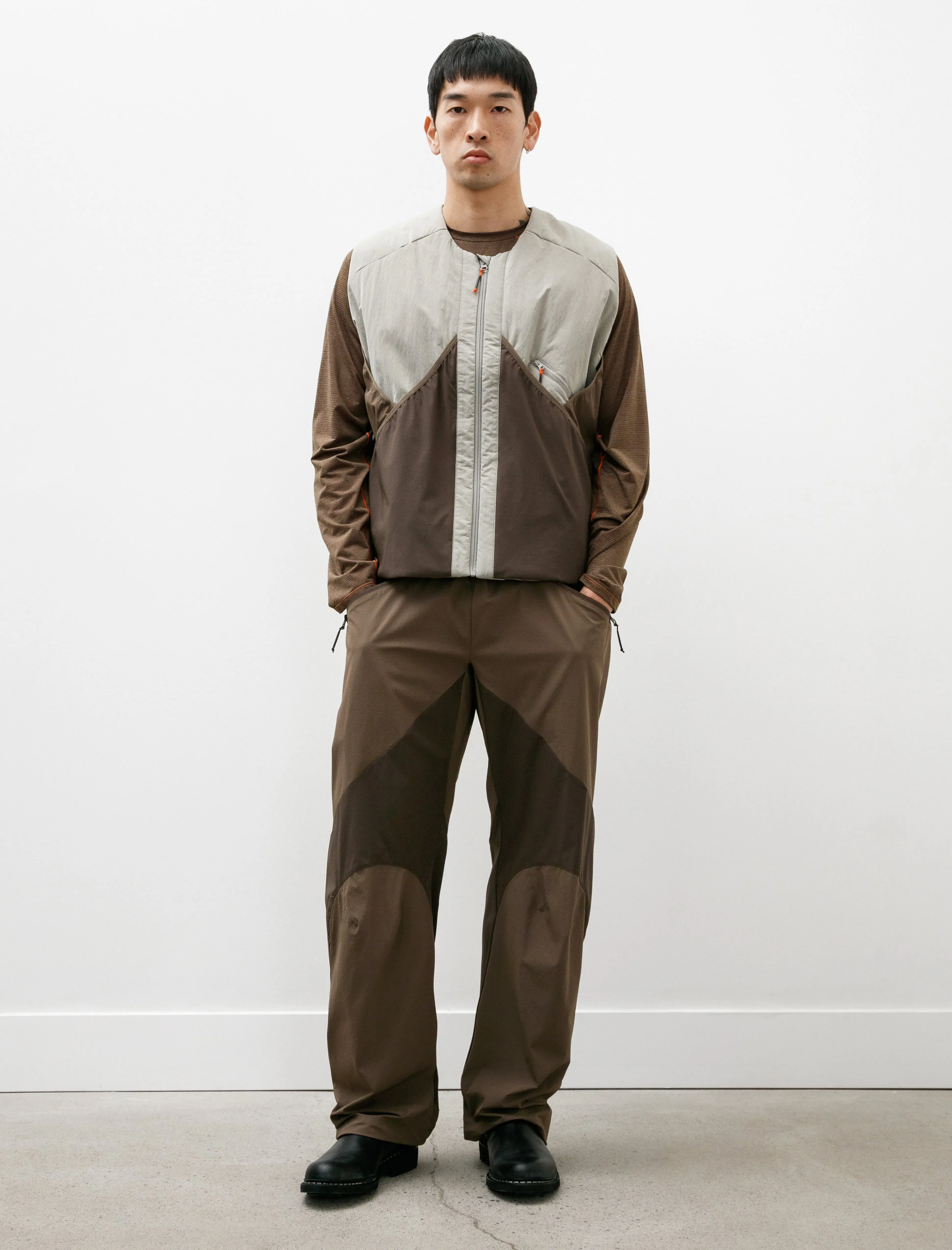 Stirrup Insulated Vest Almond Shell
