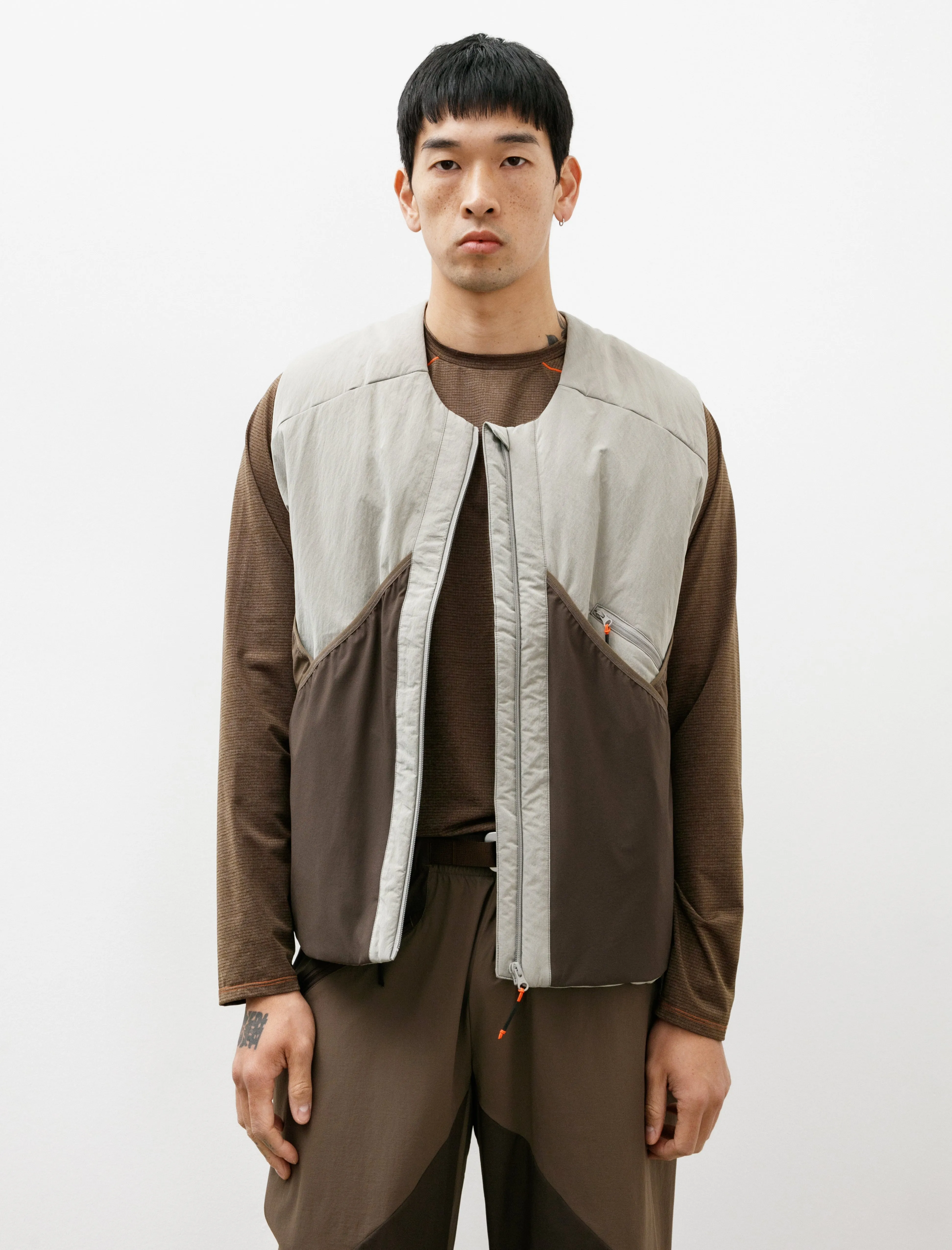 Stirrup Insulated Vest Almond Shell