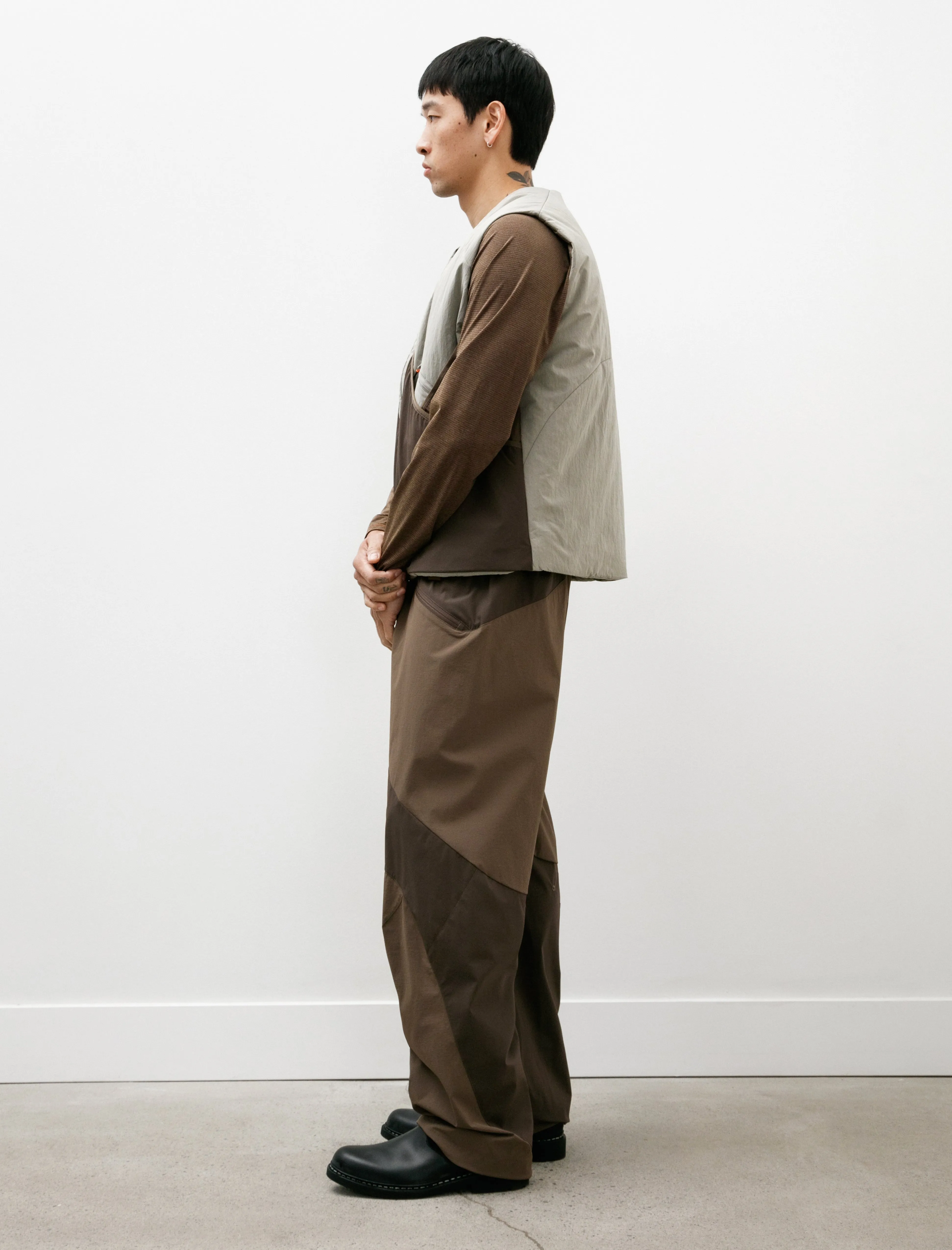 Stirrup Insulated Vest Almond Shell